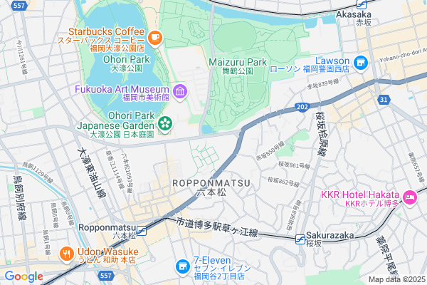 緑に囲まれて楽しむ蚤の市