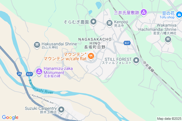 山を臨むセルフビルド 山下さんの旅は続く