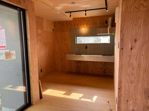 【RENT】甲府市桜井町「The simplest nagaya」1LDK/ライムグリーンとスカイブルーの部屋 各91,000円/月 47.15㎡