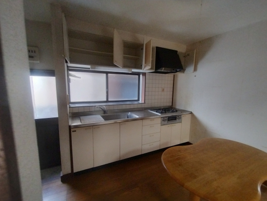 【RENT】甲州市塩山下於曽「レトロかわいい駅の近くの森のわき」70,000円/月 (8DK/102.44㎡)