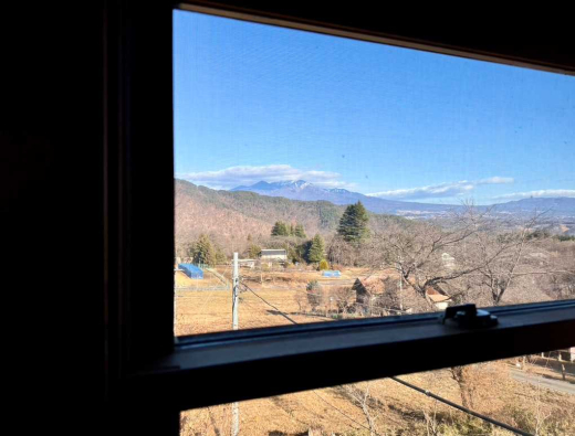 ログハウスと薪ストーブの不可分な関係(土地821㎡・建物102.5㎡・2850万円) / 山梨県北杜市武川町山高