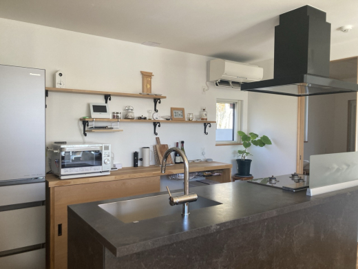 【SALE】北杜市高根町 1LDK+離れ 4600万円 築3年