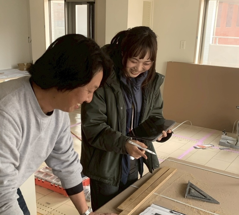 設計者ときどき食堂店主｜アートアンドクラフト西面莉沙さん