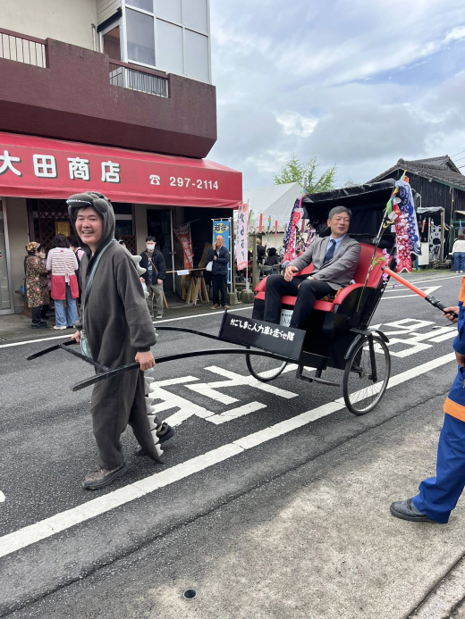 【鹿児島県日置市】時代の流れに応じスタイルを変えながら、100年以上続くイベント『永吉蓑笠市』