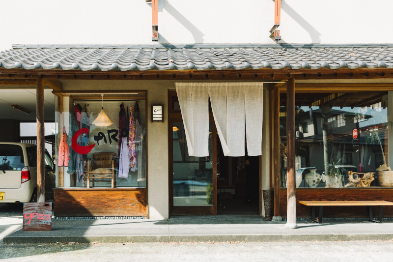 【天童市】移住者インタビュー 「Used & Select shop Caro」戸田瞳さんに聞く、店とまちと移住のこと