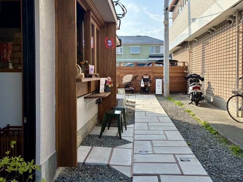 鎌倉市御成町｜小商いの集まりが生み出す新しい価値、「とすいハウス」をめぐる