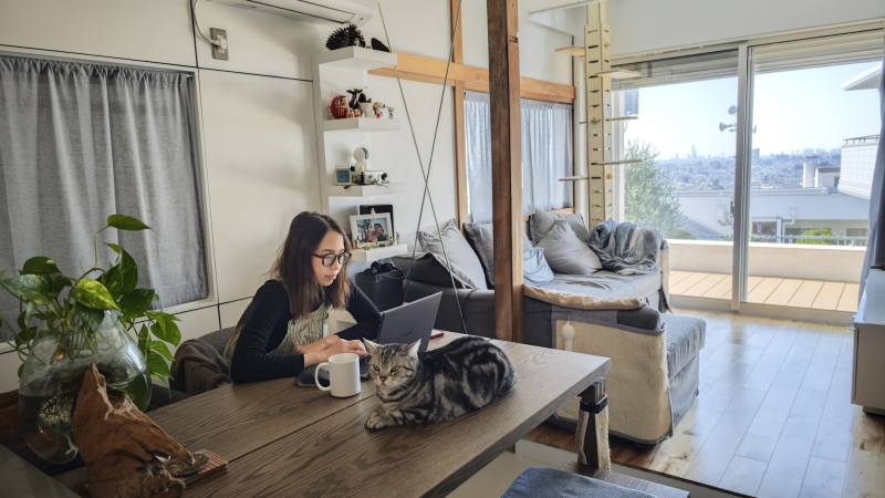 眺望がつないだ東大阪移住|大阪平野を望むフロリアンさんの暮らし