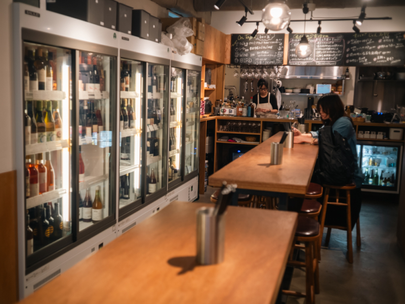 さかいめをなくす、日本ワインの店。鎌倉・藤沢「日本ワイン じゃん」