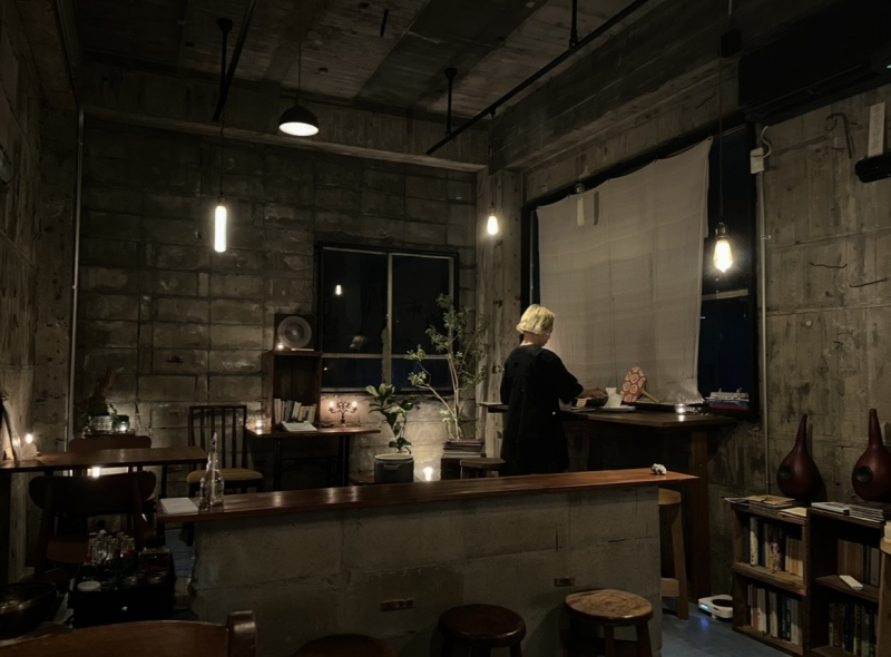 【北九州】門司区の住宅街にある、深夜まで営業する隠れ家カフェ「cafuné（カフネ）」