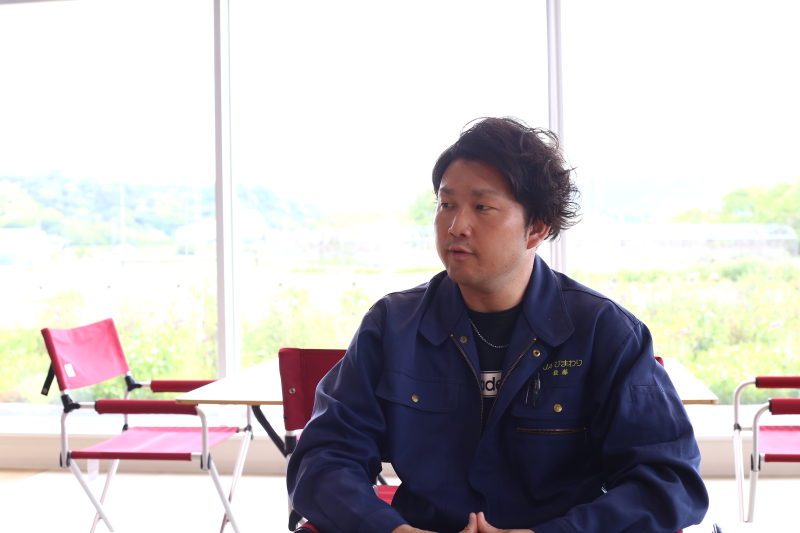 【愛知県豊川市】SNS発信して、時に店頭でチヂミを焼く。豊川の農業をデザインする佐藤光さんの挑戦