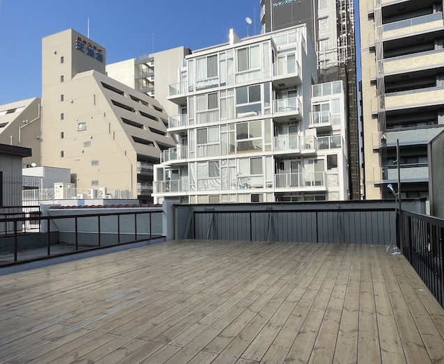 「執務室じゃない場所」がスタッフにもたらしたもの｜アートアンドクラフトオフィス