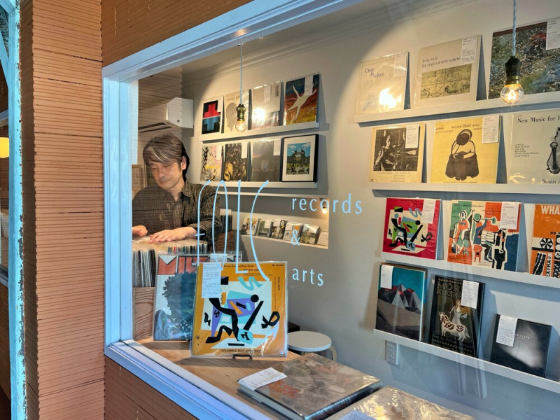 鎌倉市御成町|鎌倉の街の角に音楽を。レコード屋「FOLC records & arts」がオープン